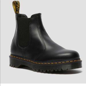 Dr. Martens Bex Smooth Leather Chelsea Boots Women US6